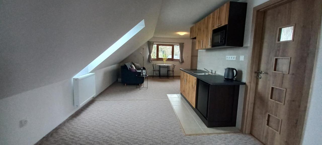 Apartman V Jame Černá v Pošumaví Esterno foto